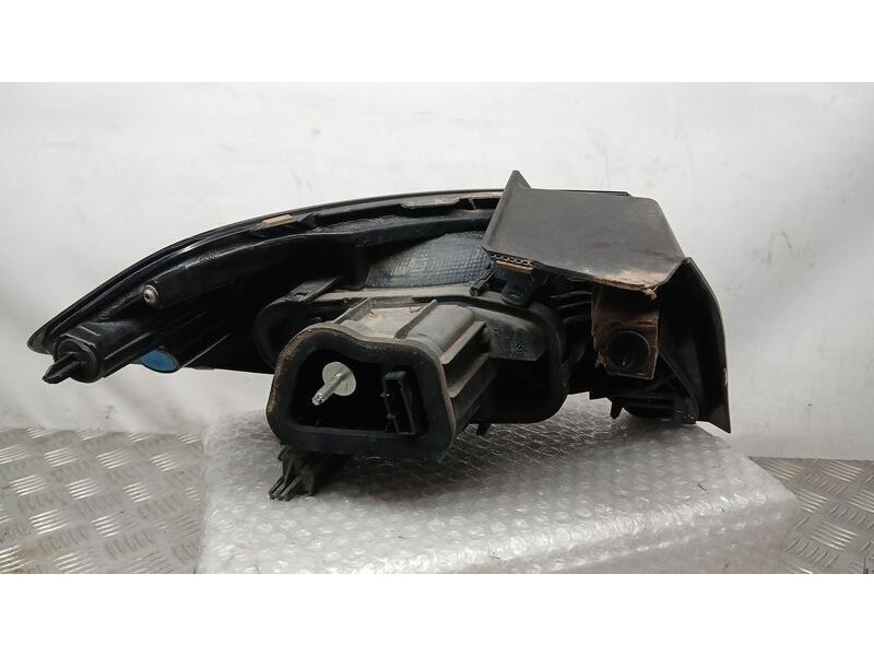Recambio de piloto trasero derecho para opel corsa f (p2jo) 1.2 (68) referencia OEM IAM 9829317280 VALEO 39162664