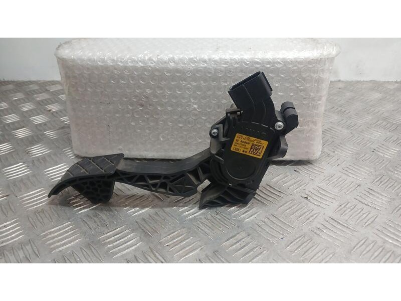 Recambio de potenciometro pedal para seat toledo (kg3) style referencia OEM IAM 6C1721503D BOSCH 0280755336