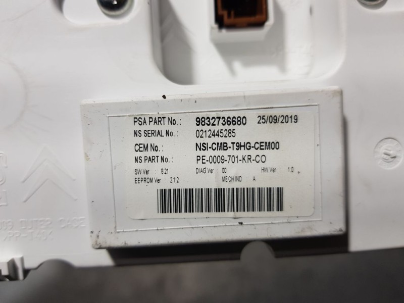 Recambio de cuadro instrumentos para peugeot 308 style referencia OEM IAM 9832736680 0212445285 