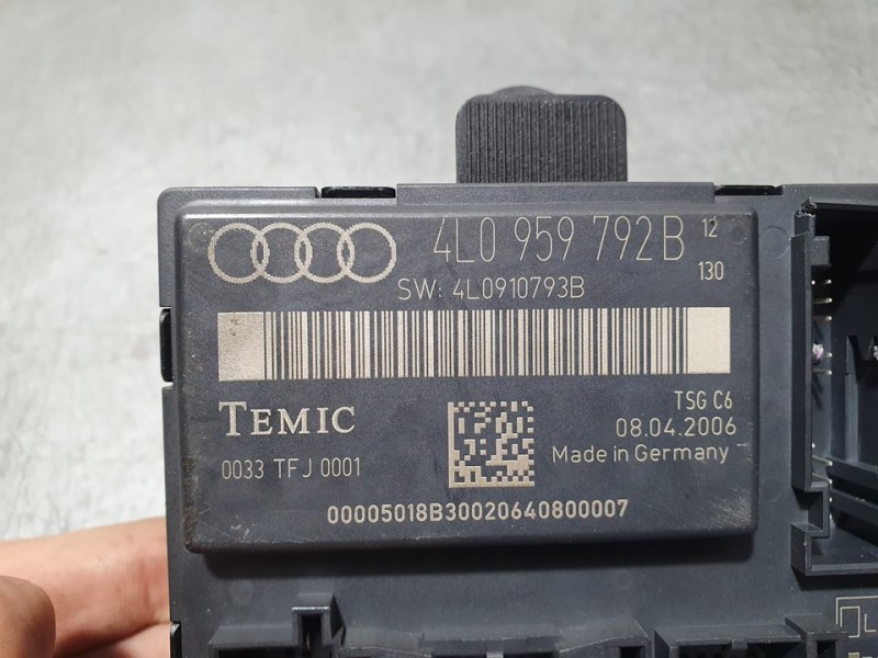 Recambio de modulo electronico para audi q7 (4l) 4.2 fsi referencia OEM IAM 4L0959792B 0033TFJ0001 TEMIC