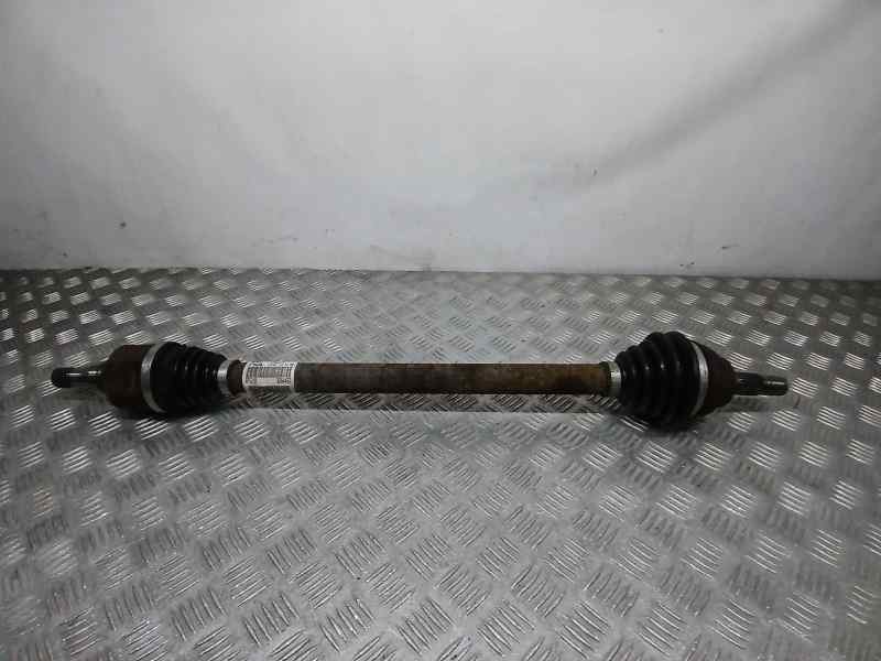 Recambio de transmision delantera derecha para peugeot 208 style referencia OEM IAM 9616028680  PSA