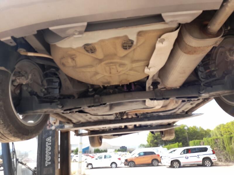 Recambio de puente trasero para opel corsa f (p2jo) 1.2 (68) referencia OEM IAM 1648273380 DISCO C/ABS Y 4 TORNILLOS 