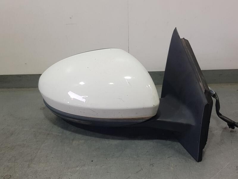 Recambio de retrovisor derecho para renault megane iv hatchback (b9a/m/n_) 1.5 blue dci 115 (b9a6) referencia OEM IAM 26223011B 