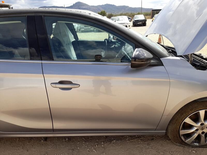 Recambio de puerta delantera derecha para opel corsa f (p2jo) 1.2 (68) referencia OEM IAM 9837705880  