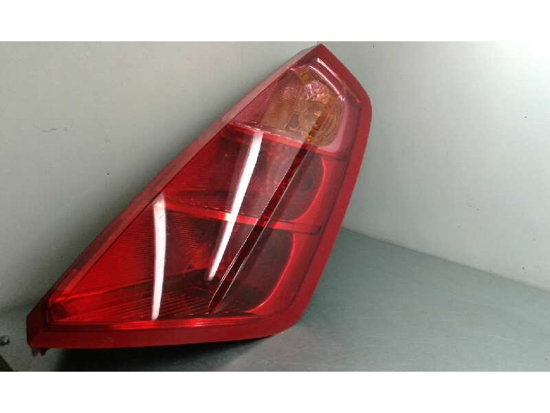 Recambio de piloto trasero derecho para fiat grande punto (199) 1.4 referencia OEM IAM   