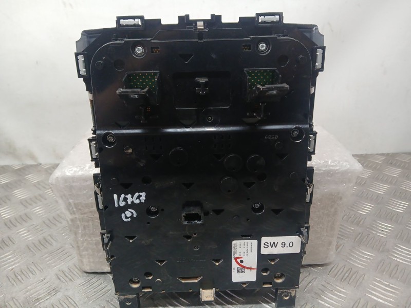 Recambio de sistema audio / radio para renault megane iv hatchback (b9a/m/n_) 1.5 blue dci 115 (b9a6) referencia OEM IAM 2809084