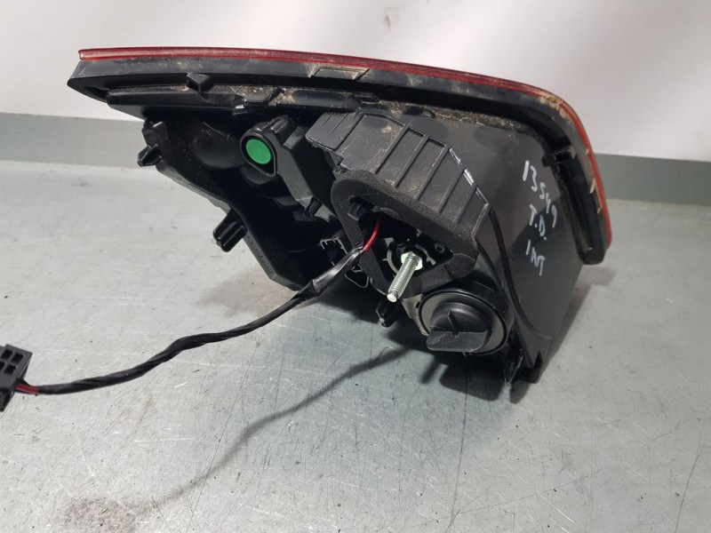 Recambio de piloto trasero derecho para peugeot 308 style referencia OEM IAM 9677818280 81260201 INTERIOR