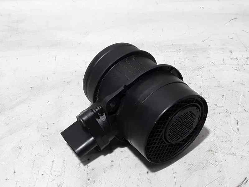 Recambio de caudalimetro para volkswagen passat berlina (3c2) trendline referencia OEM IAM 074906461B 0281002461 BOSCH