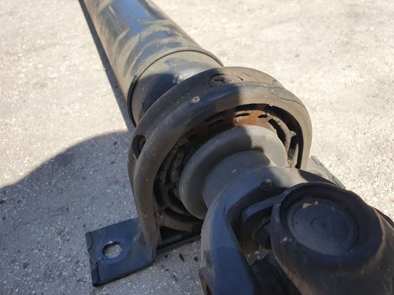 Recambio de transmision central para iveco daily ka caja cerrada gran espacio 35s... batalla 3300 referencia OEM IAM SIN REF  