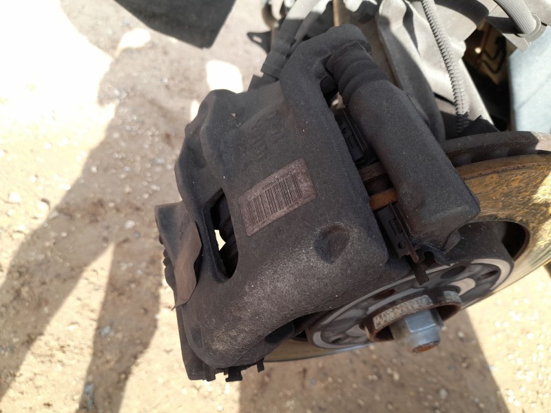 Recambio de pinza freno delantera izquierda para citroën c3 iii (sx) 1.2 vti 82 referencia OEM IAM 1617292080  