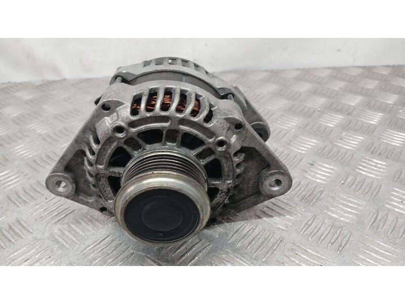 Recambio de alternador para opel astra j lim. sport referencia OEM IAM 13500186 DAC 