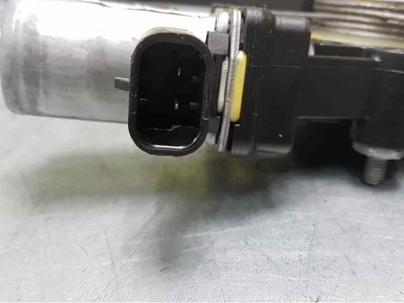 Recambio de elevalunas delantero izquierdo para fiat panda van iii (519) pop referencia OEM IAM 52076550  ELECTRICO