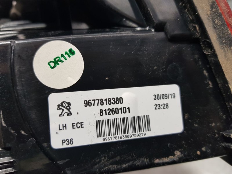 Recambio de piloto trasero izquierdo para peugeot 308 style referencia OEM IAM 9677818380 81260101 INTERIOR ROZADO