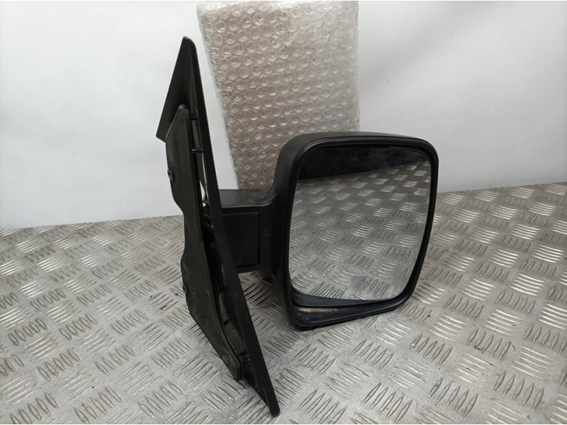 Recambio de retrovisor derecho para mercedes-benz vito (w638) combi 108 cdi (638.194) referencia OEM IAM A6388100716  TOCADO MAN