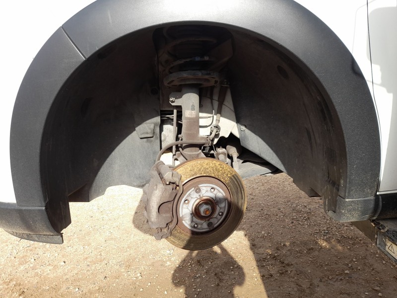 Recambio de plastico pase rueda del. izq. para citroën c3 iii (sx) 1.2 vti 82 referencia OEM IAM 9811931280  