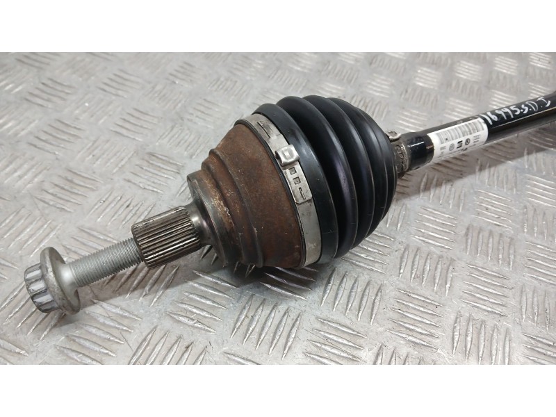 Recambio de transmision delantera izquierda para skoda octavia iii combi (5e5, 5e6) 1.5 tsi g-tec referencia OEM IAM 5Q0407271BR