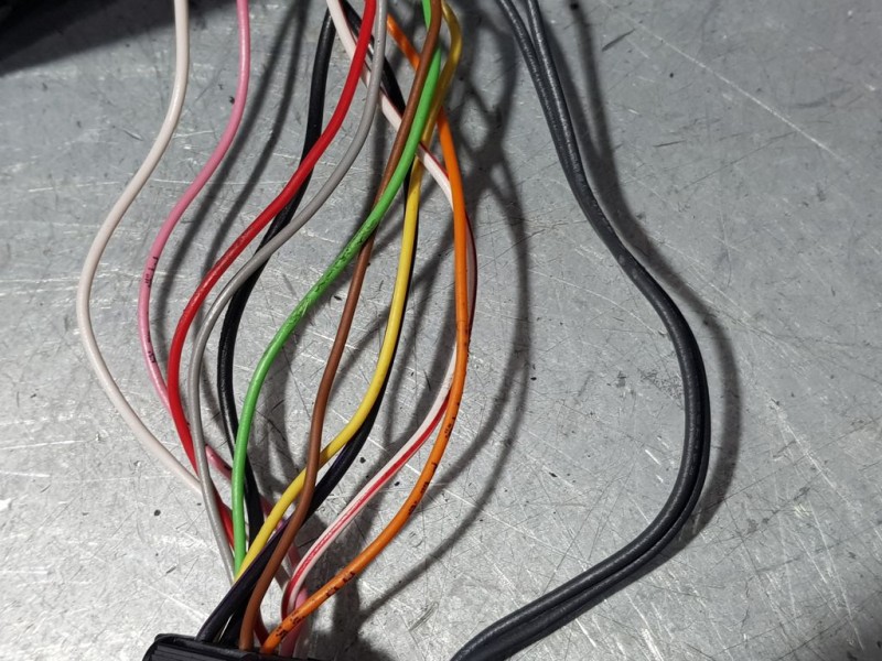 Recambio de retrovisor derecho para peugeot 308 style referencia OEM IAM 1634857680  ELECTRICO 13 CABLES