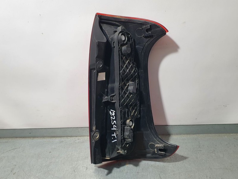 Recambio de piloto trasero izquierdo para fiat panda van iii (519) pop referencia OEM IAM   ROZADO