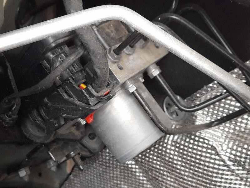 Recambio de abs para seat arona (kj7, kjp) 1.0 tsi referencia OEM IAM 2Q0614517AP  