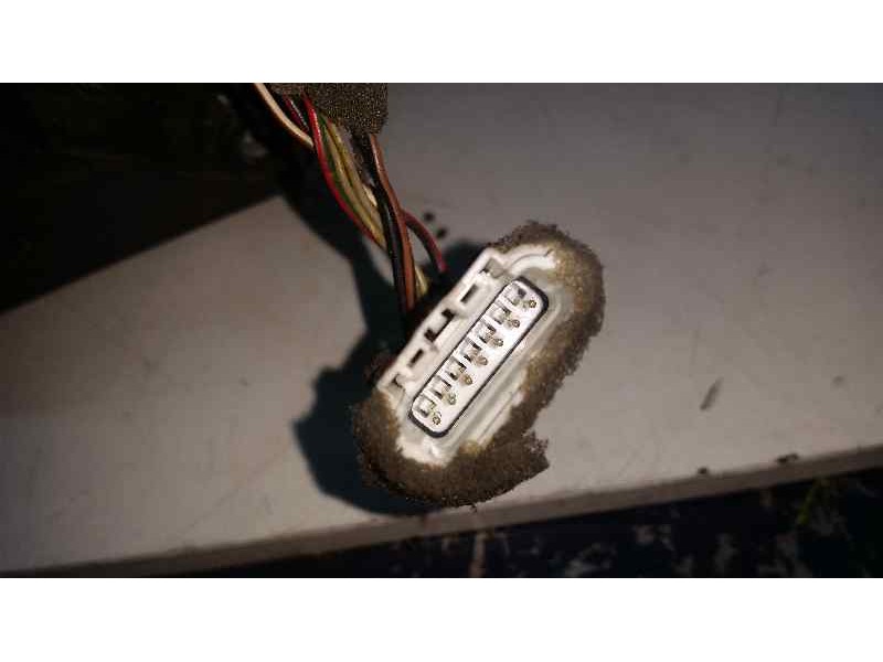 Recambio de retrovisor derecho para ford ka (ccu) titanium referencia OEM IAM  7 PINS ELECTRICO