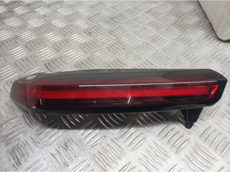 Recambio de piloto trasero izquierdo para citroën c4 1.5 hdi referencia OEM IAM 9831120880  INTERIOR