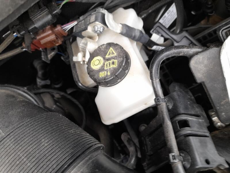 Recambio de bomba freno para seat arona (kj7, kjp) 1.0 tsi referencia OEM IAM 5Q1614019AC  