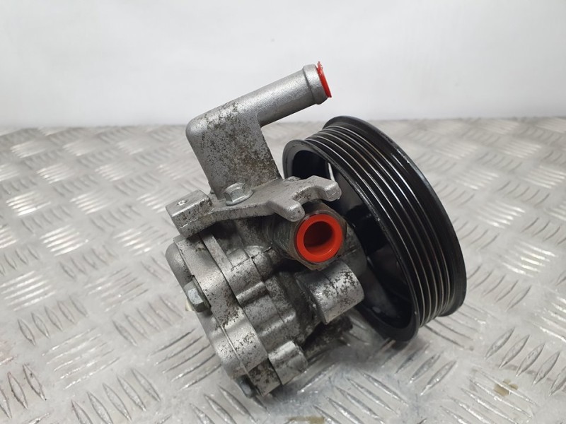 Recambio de bomba direccion para hyundai tucson (jm) 2.0 crdi style referencia OEM IAM 571002E200  