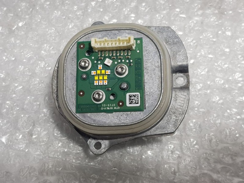 Recambio de centralita faro para mercedes-benz clase b (w246) b 200 be (246.243) referencia OEM IAM 1305715307  LEDS