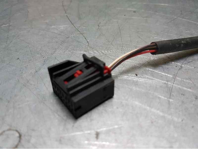 Recambio de retrovisor izquierdo para audi a3 sportback (8p) 2.0 tdi ambiente referencia OEM IAM   ELECTRICO 5 CABLES