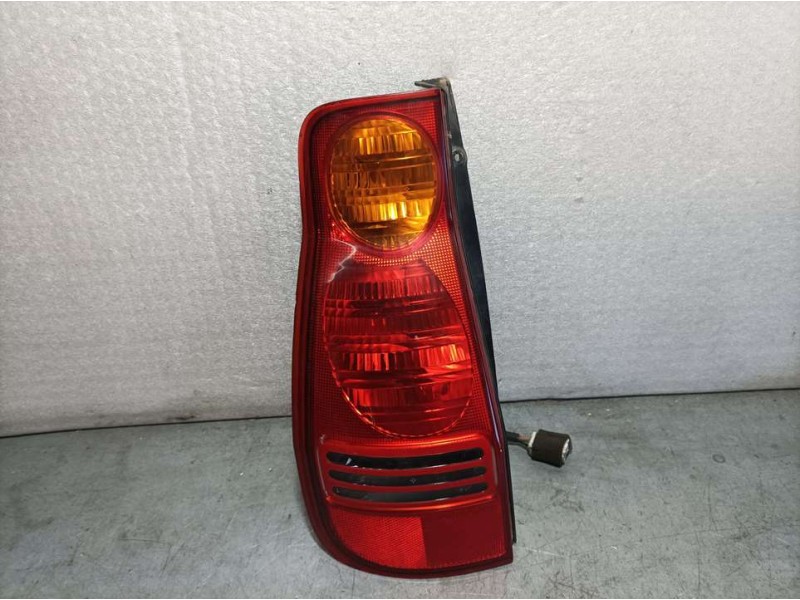 Recambio de piloto trasero izquierdo para hyundai matrix (fc) 1.5 crdi gls referencia OEM IAM 92401170  