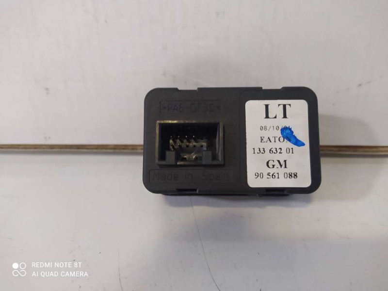 Recambio de mando elevalunas delantero izquierdo para opel astra g berlina referencia OEM IAM 90561088  