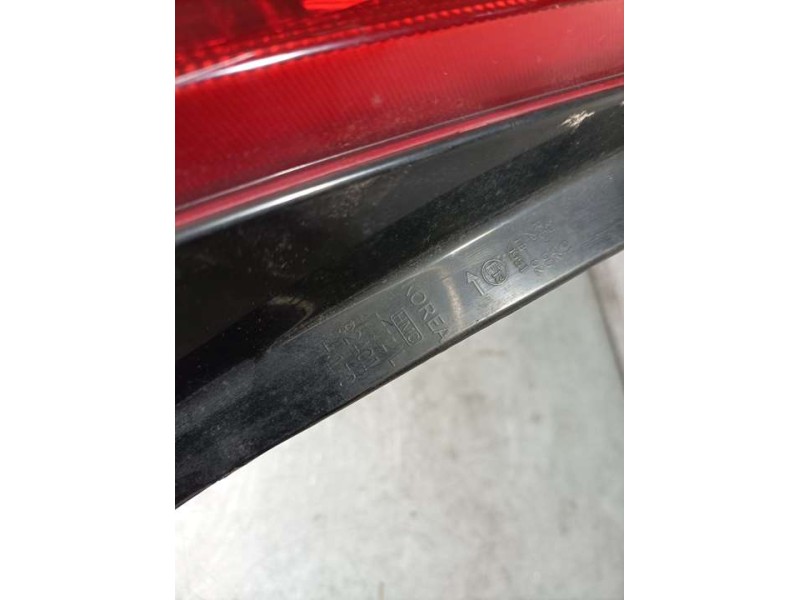 Recambio de piloto trasero izquierdo para hyundai matrix (fc) 1.5 crdi gls referencia OEM IAM 92401170  