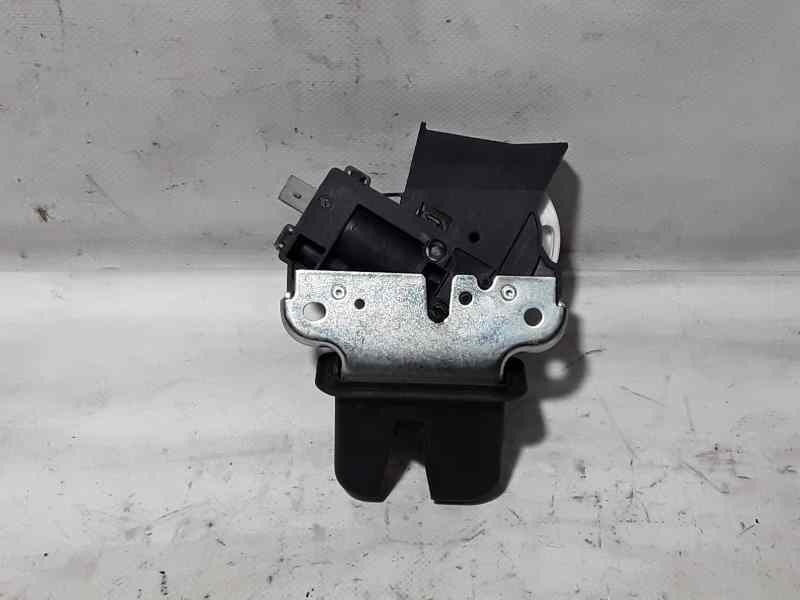 Recambio de cerradura maletero / porton para volkswagen passat berlina (3c2) trendline referencia OEM IAM 4F5827505 3 PINS 