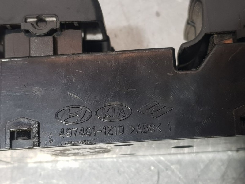 Recambio de mando elevalunas delantero izquierdo para kia picanto concept referencia OEM IAM 4974911210  