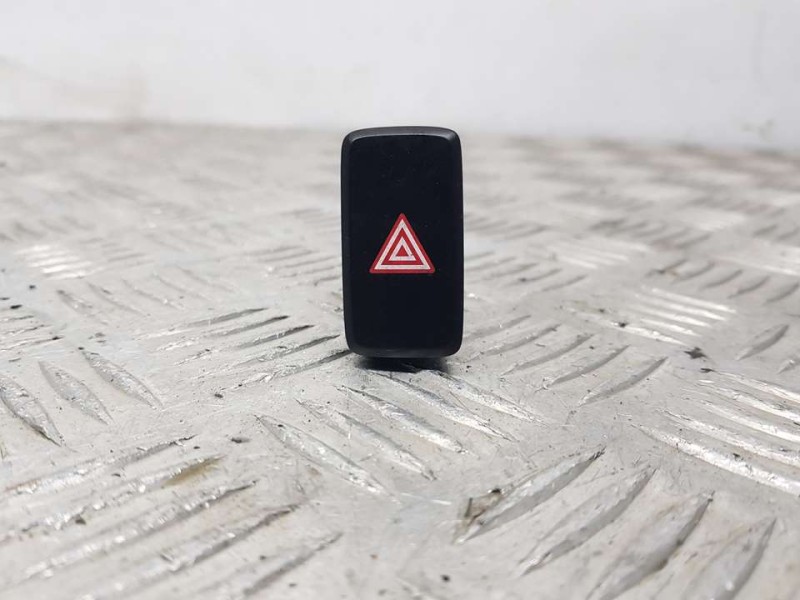 Recambio de warning para kia cee´d drive referencia OEM IAM 93790A2000 49D3601000 