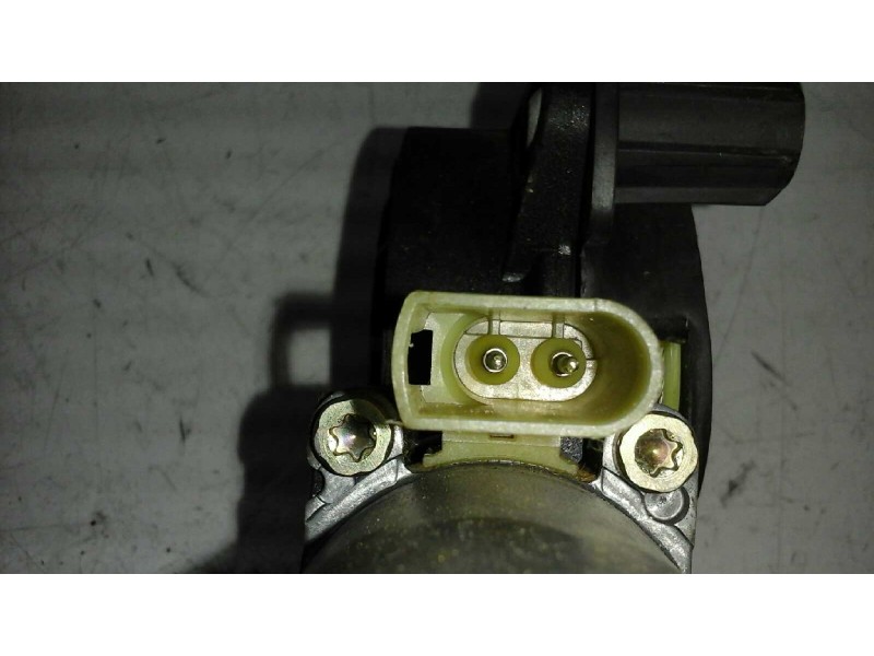 Recambio de elevalunas delantero derecho para ford fusion (cbk) 1.4 16v cat referencia OEM IAM  2 PINS ELECTRICO