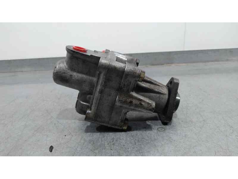 Recambio de bomba direccion para audi a6 berlina (c4) 2.5 tdi referencia OEM IAM 7681955265  