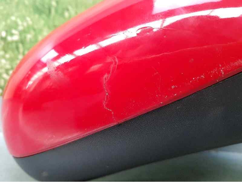 Recambio de retrovisor derecho para seat leon (1p1) reference referencia OEM IAM  7 CABLES ELECTRICO-CARCASA ROTA