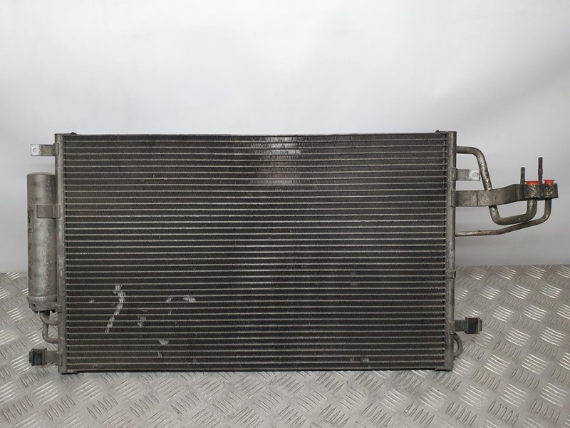 Recambio de condensador / radiador aire acondicionado para hyundai tucson (jm) 2.0 crdi style referencia OEM IAM D301730630  