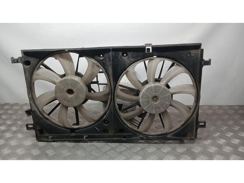 Recambio de electroventilador para toyota corolla (e21) hybrid active referencia OEM IAM 163630T200 TOCADO 