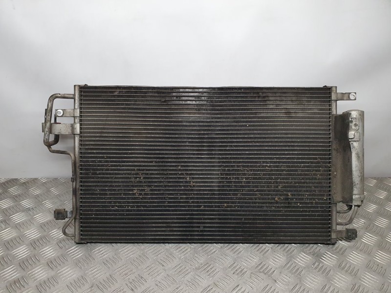 Recambio de condensador / radiador aire acondicionado para hyundai tucson (jm) 2.0 crdi style referencia OEM IAM D301730630  