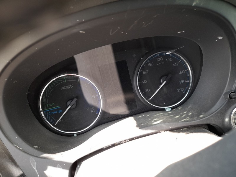 Recambio de cuadro instrumentos para mitsubishi outlander iii (gf_w, gg_w) phev 4wd (gg3w) referencia OEM IAM 8100C658  