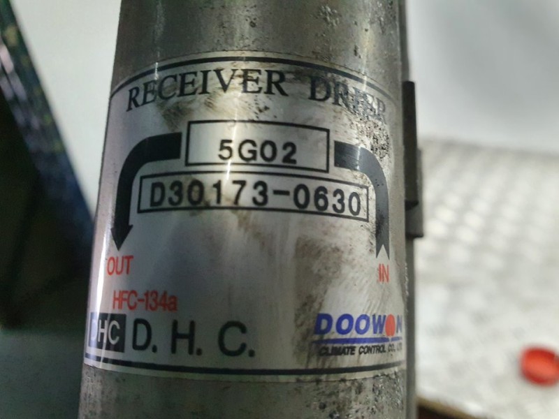 Recambio de condensador / radiador aire acondicionado para hyundai tucson (jm) 2.0 crdi style referencia OEM IAM D301730630  