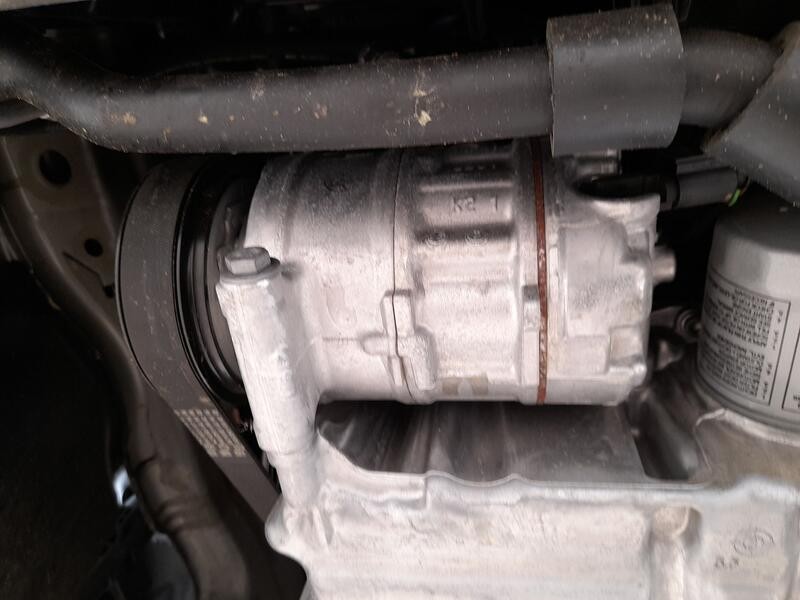 Recambio de compresor aire acondicionado para seat arona (kj7, kjp) 1.0 tsi referencia OEM IAM 3Q0816803E  