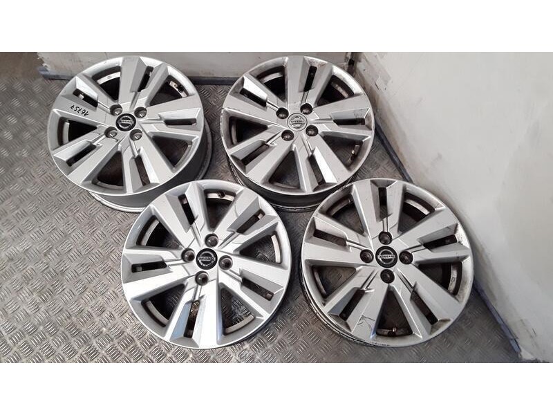 Recambio de juego llantas aluminio para nissan micra v (k14) 1.0 referencia OEM IAM 6X16 4 TORN ET50 ALUMINIO ROZADAS