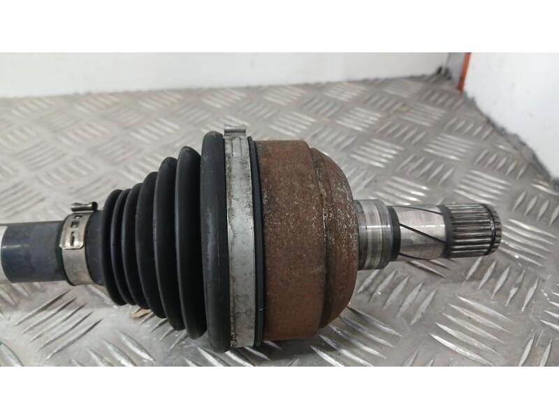 Recambio de transmision delantera izquierda para opel astra j lim. sport referencia OEM IAM 13250834  