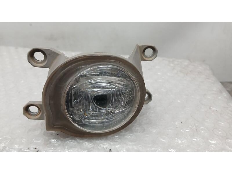 Recambio de faro antiniebla izquierdo para toyota corolla (e21) hybrid active referencia OEM IAM 8122102190  