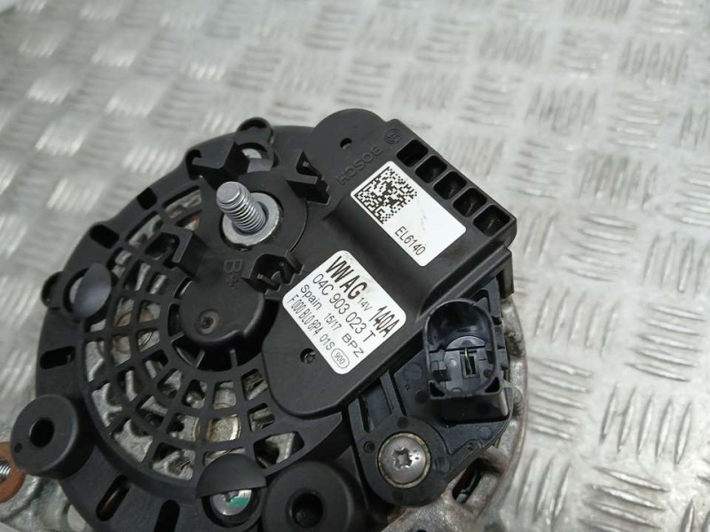 Recambio de alternador para audi a3 (8v) ambiente ultra referencia OEM IAM 04C903023T F000BL08P4 BOSCH