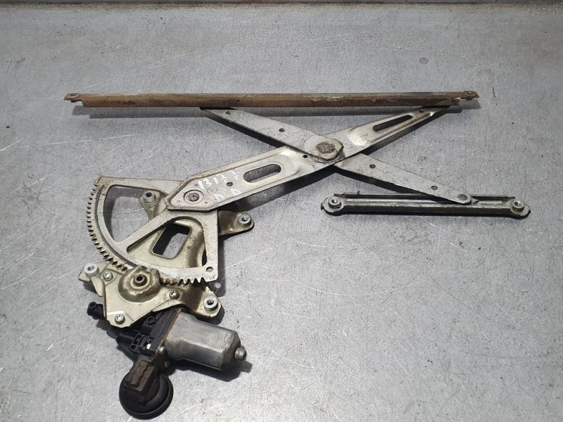 Recambio de elevalunas delantero derecho para lexus is200 (ds2/is2) 220d referencia OEM IAM 8571028010 0320401760 DENSO ELECTRIC