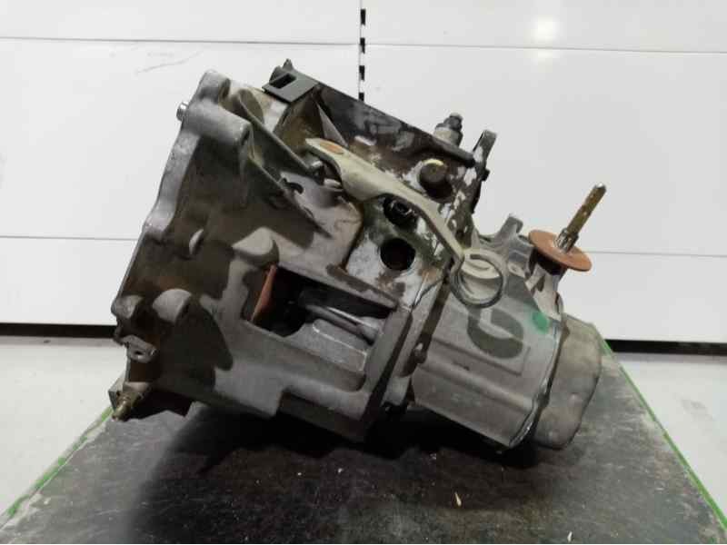 Recambio de caja cambios para citroën xsara berlina 1.9d attraction referencia OEM IAM 20TD93 1527041A 5VELOCIDADES